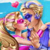 Super Barbie Kissing - Super Barbie Games
